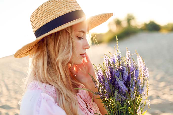 4. Lavender and Blonde Hair: The Perfect Color Combination for Summer - wide 3
